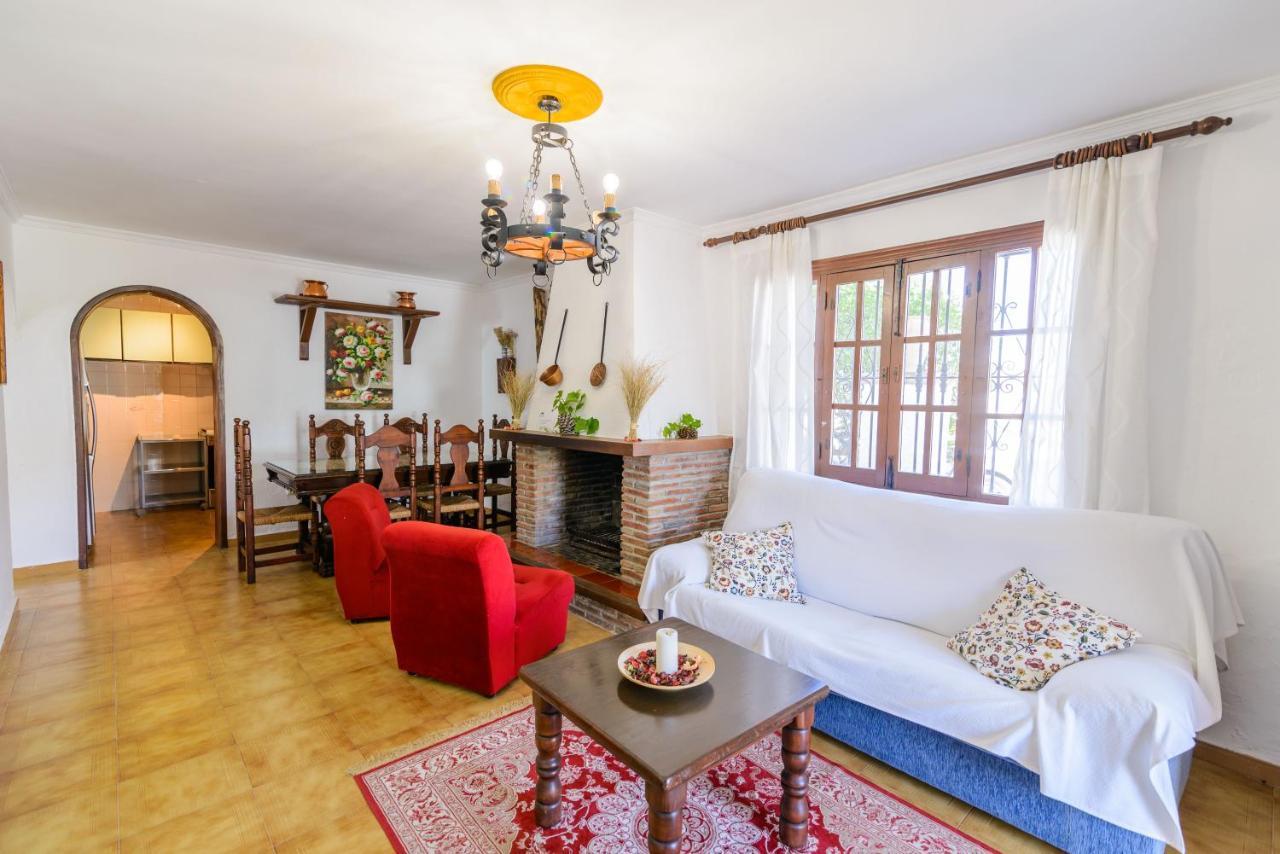 Casa Patio De Los Naranjos Piscina Privada Alcaucín Eksteriør bilde