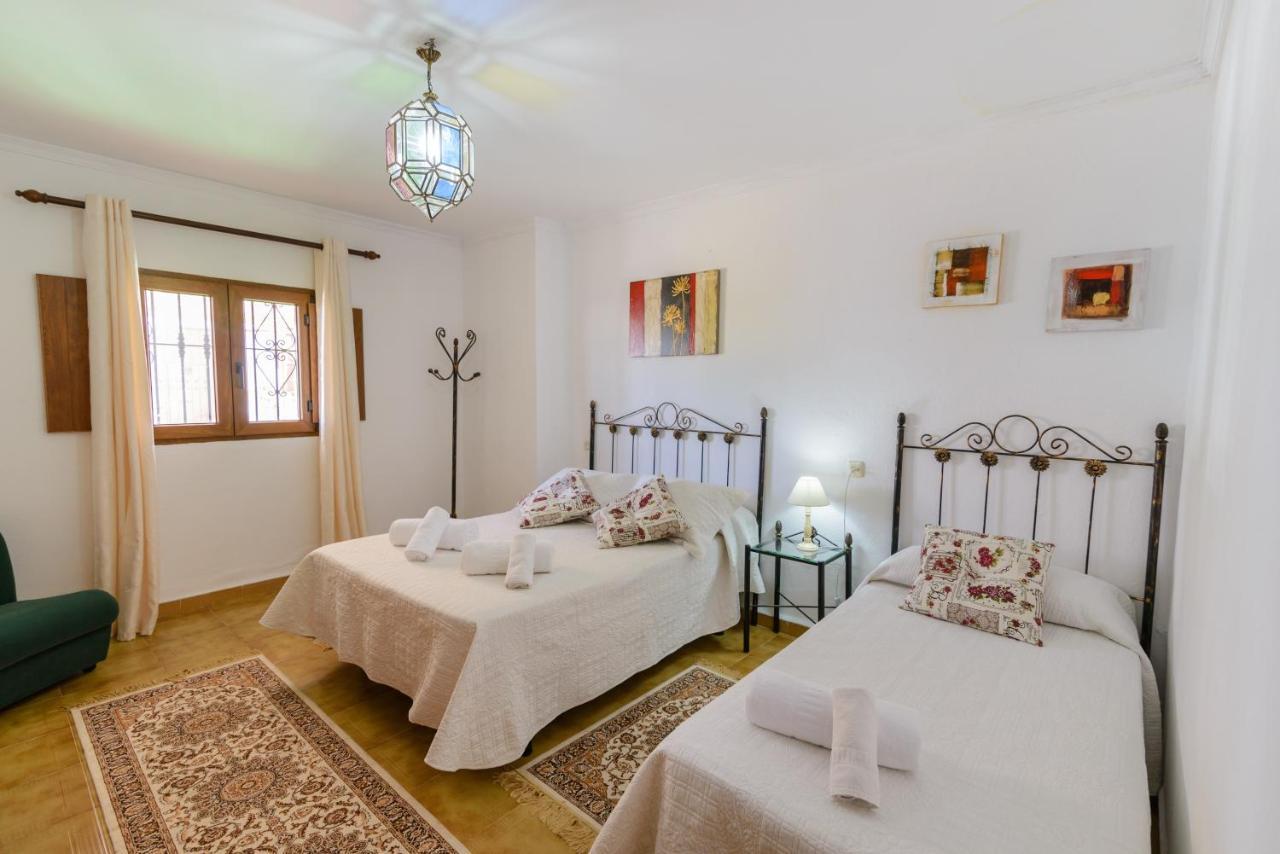 Casa Patio De Los Naranjos Piscina Privada Alcaucín Eksteriør bilde