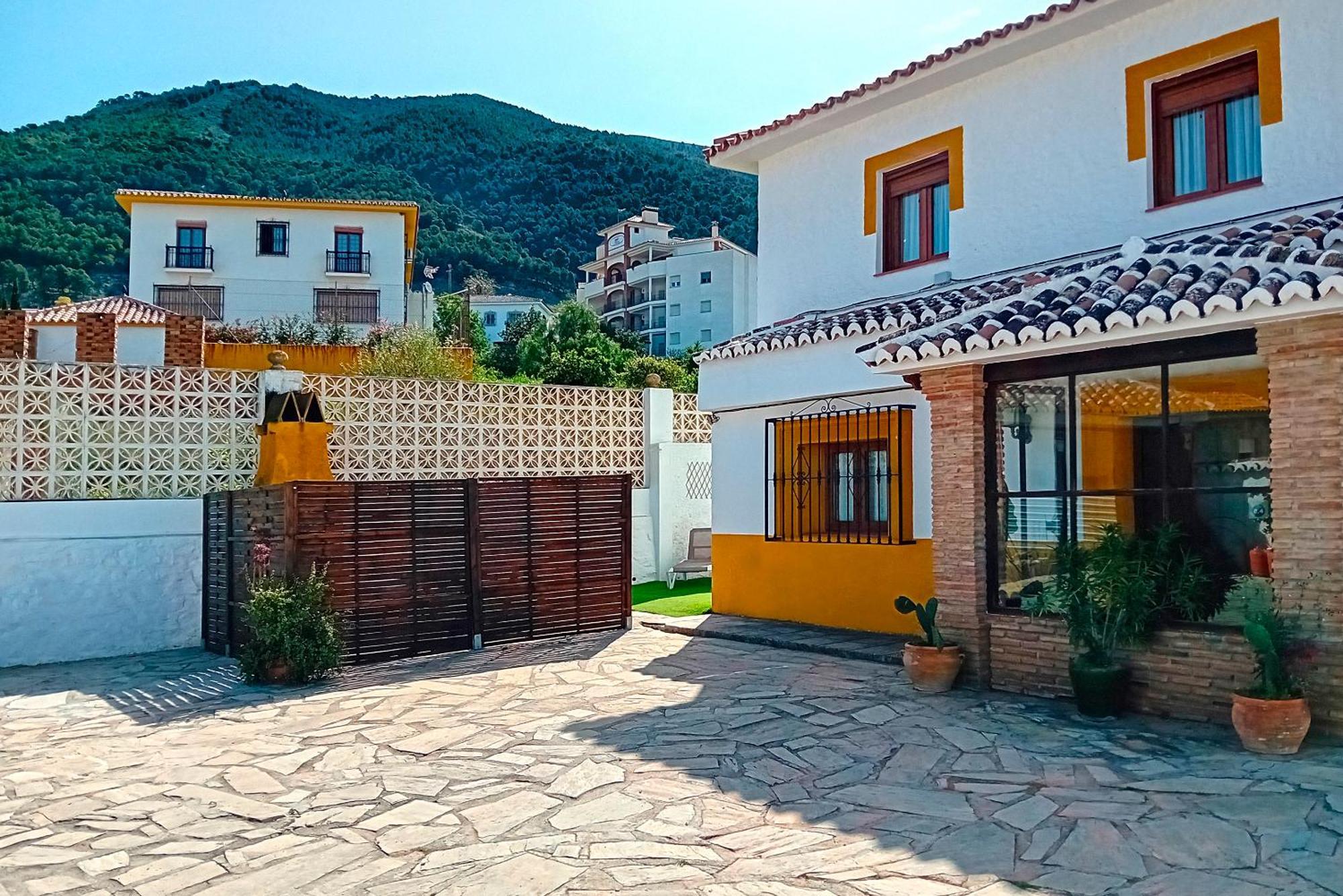 Casa Patio De Los Naranjos Piscina Privada Alcaucín Eksteriør bilde